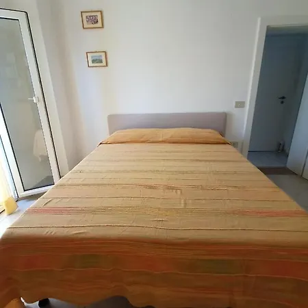 Se019 Senigallia, Delizioso Cielo-terra Con Portico Appartamento *