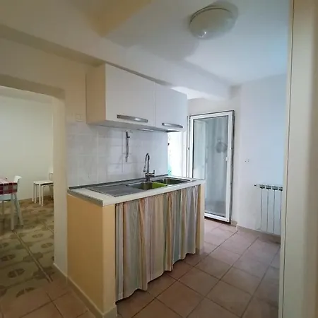 Appartamento Se019 Senigallia, Delizioso Cielo-terra Con Portico Senigallia
